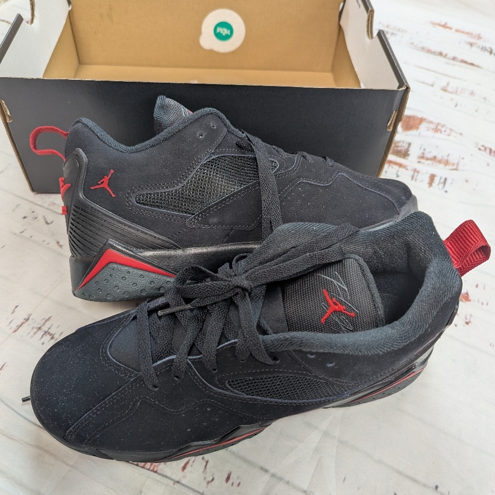 Jordan MVP 92 Sneakers - Picture 7 of 9
